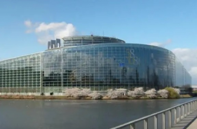 FRANCIA  Y LOS PINTORESCOS PUEBLITOS DE ALSACIA